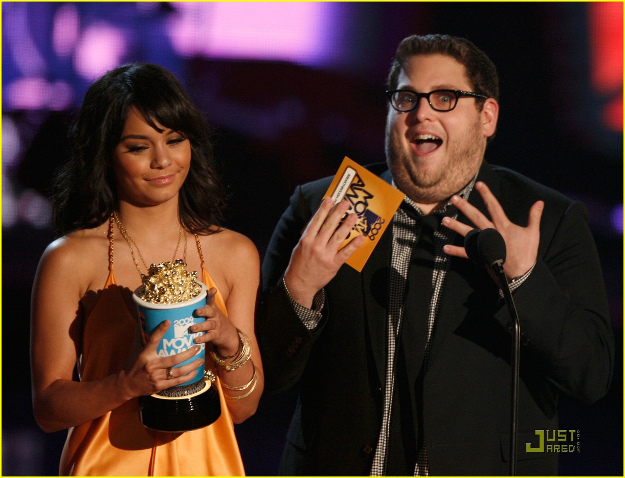 Vanessa Hudgens Mtv Movie Awards Photo Photo Gallery