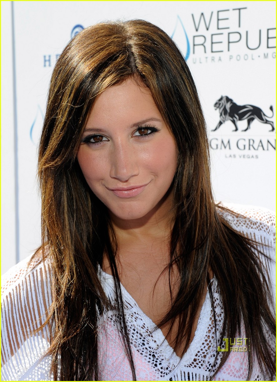 Full Sized Photo Of Ashley Tisdale Hellcats Bikini Babe Ashley Tisdale Hellcats Bikini