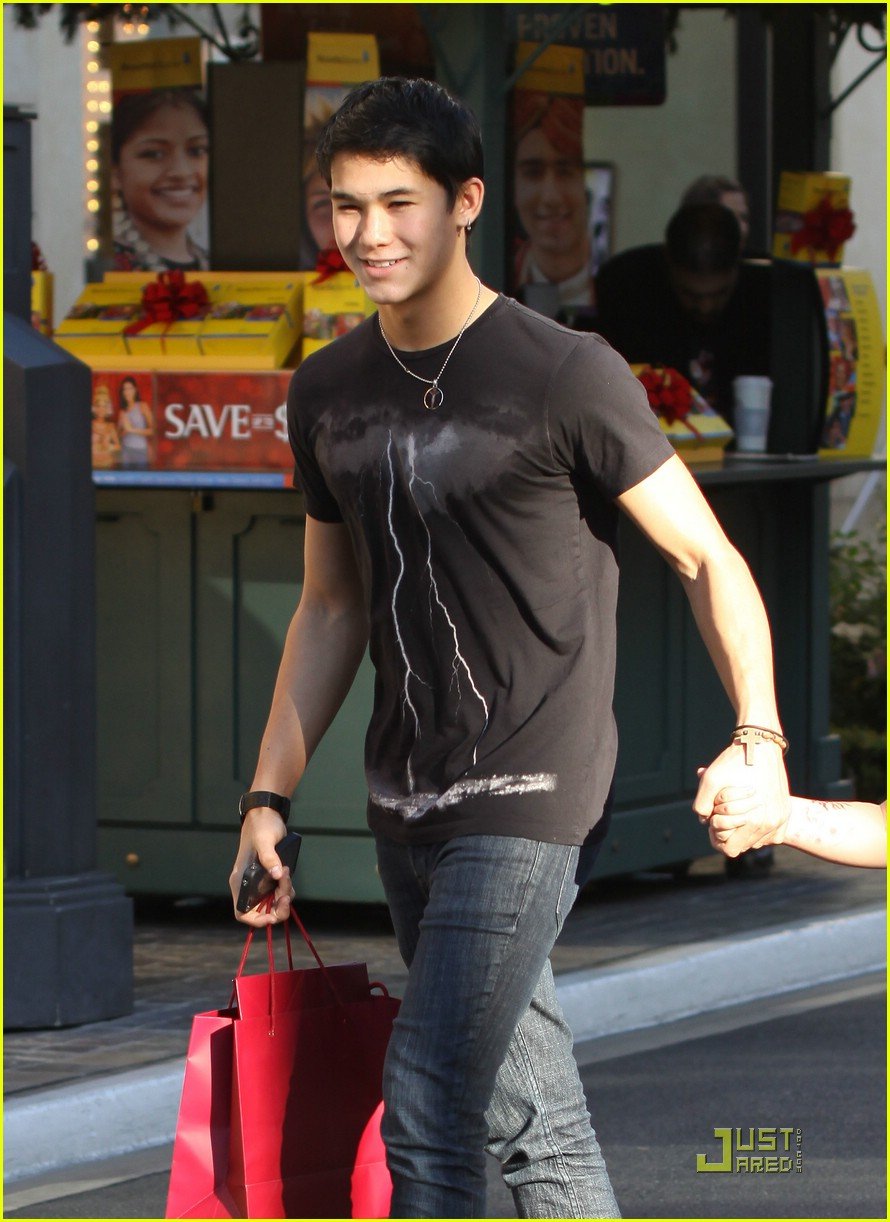 Booboo Stewart Shopping At The Grove With Fivel Photo