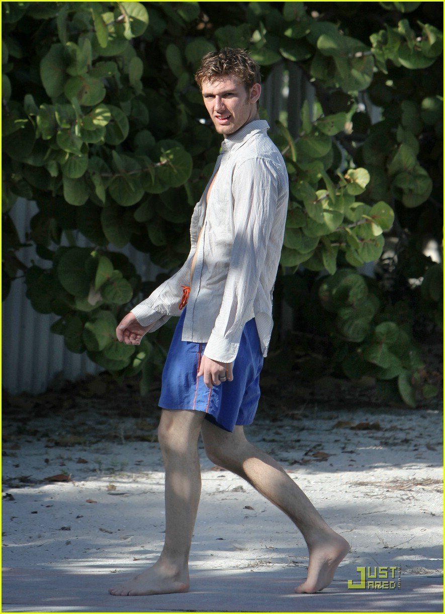 Full Sized Photo Of Alex Pettyfer Beach Body Alex Pettyfer Beach Boy In Miami Just