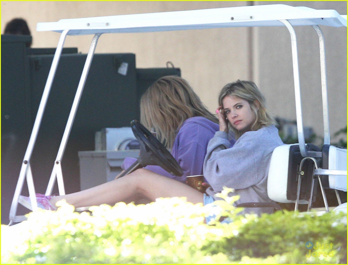 Vanessa Hudgens Blonde For Spring Breakers Photo Photo