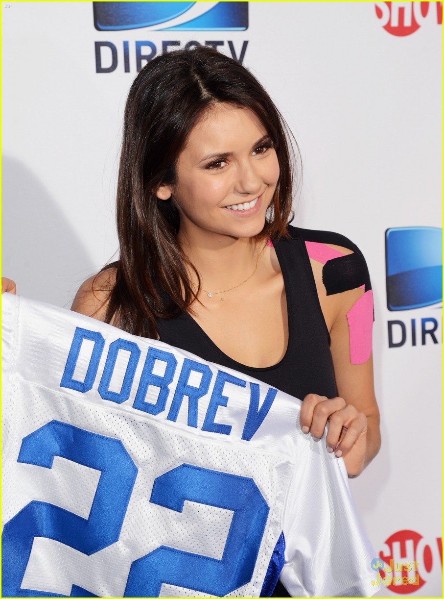 Nina Dobrev Celebrity Beach Bowl With Ian Somerhalder Photo