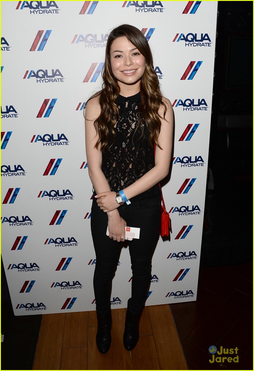 Miranda Cosgrove Jennette Mccurdy Bruno Mars Concert Cuties Photo Hot Sex Picture