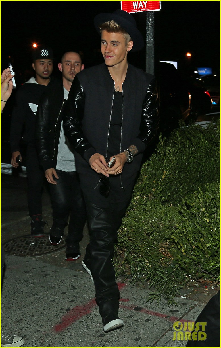 Justin Bieber Hits Up Tao For Night Out After Stripping Down On Fashion