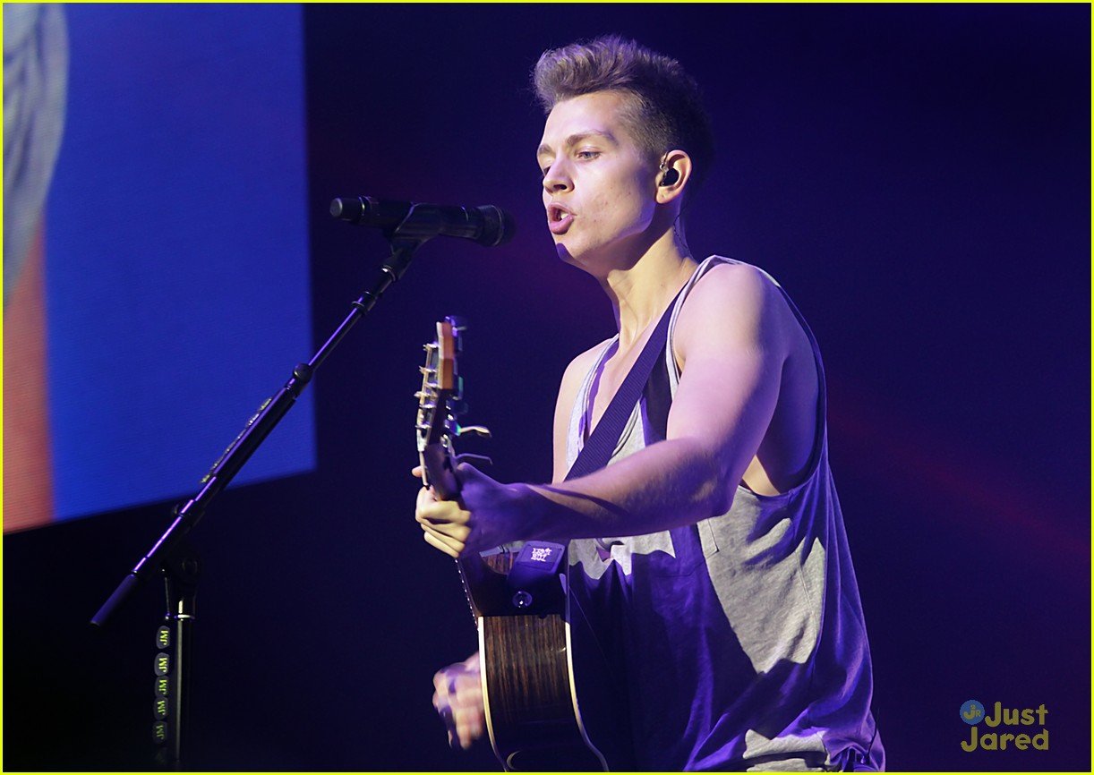 The Vamps Union J Bring The Hits To Liverpool Photo Photo Gallery Just Jared Jr