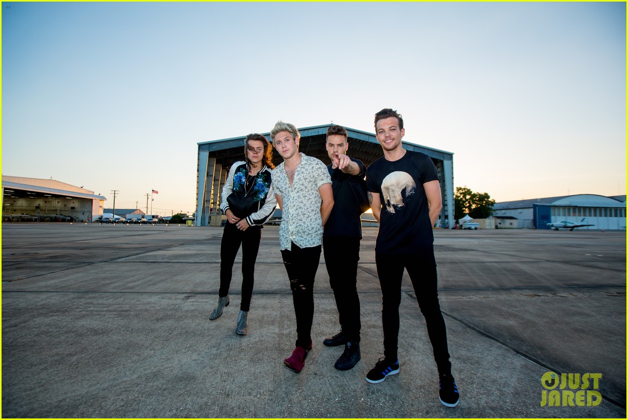 One Direction Get Ready For Space In Drag Me Down Video Go Behind The Scenes Photo