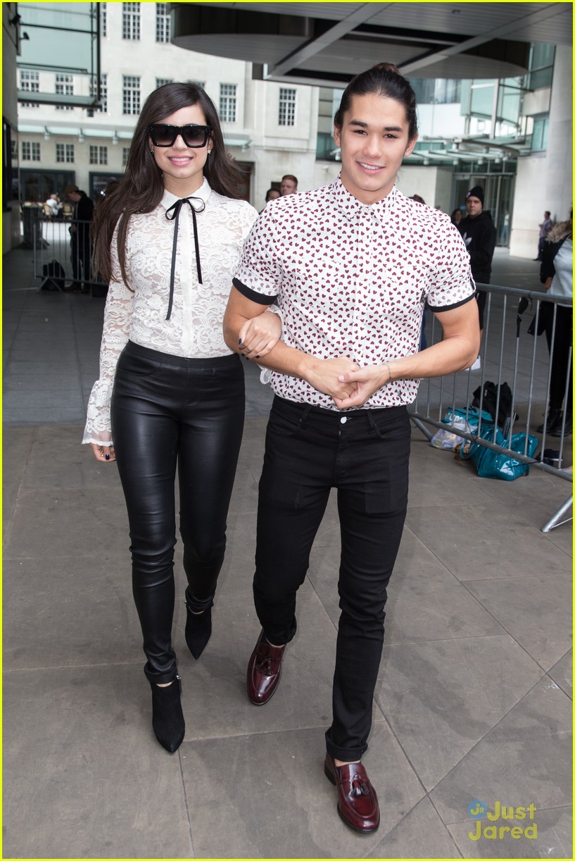 Full Sized Photo Of Sofia Carson Booboo Stewart London Rust Eye