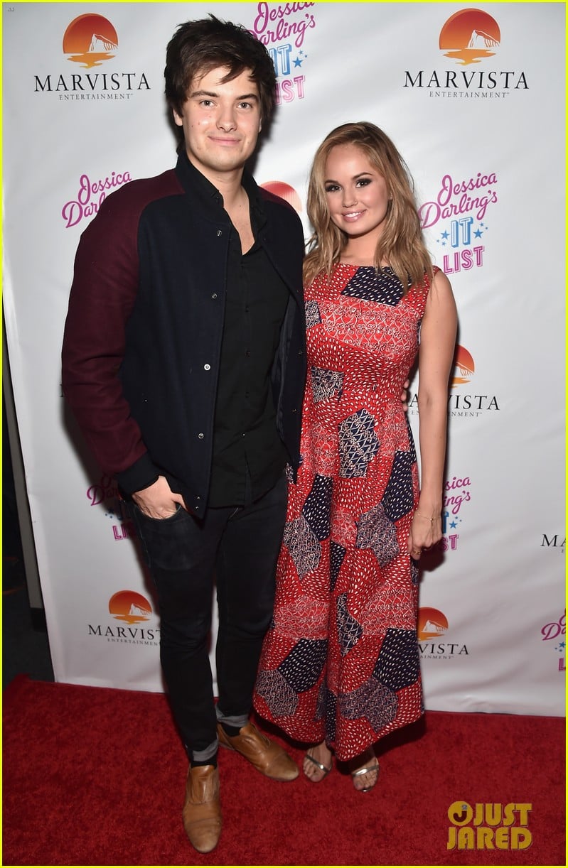 Full Sized Photo Of Debby Ryan Jessica Darling Premiere Chloe East 18