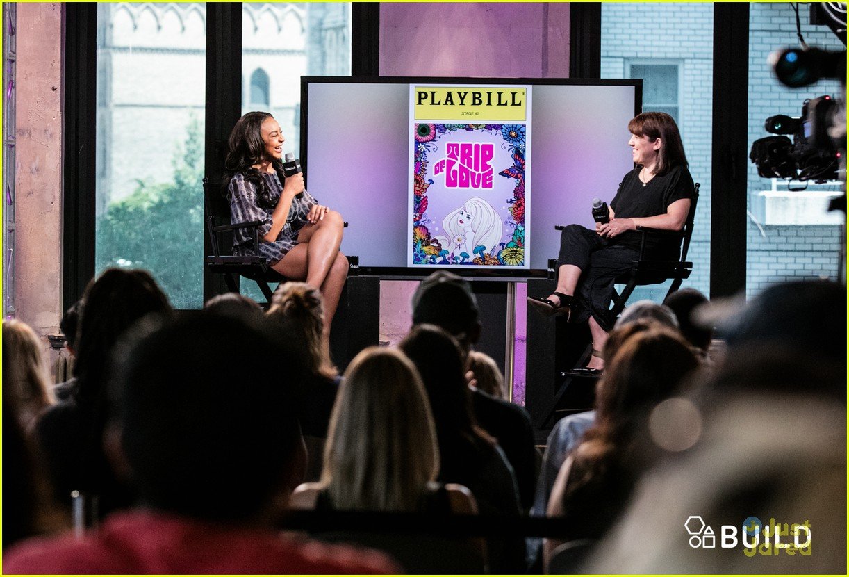 Full Sized Photo Of Nia Sioux Aol Build Truth About Dancing 12 Nia