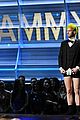 twenty one pilots remove pants to accept at grammys 2017 03