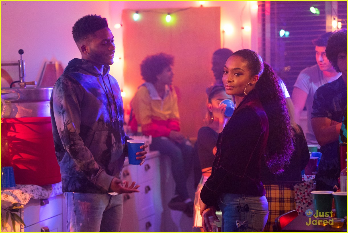 grownish messy stills emily francia tca party 07