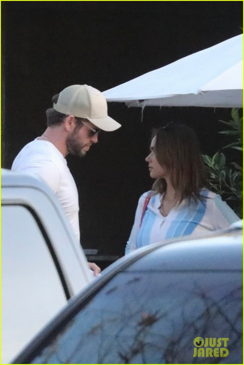 liam hemsworth gabriella brooks breakfast date in malibu 35