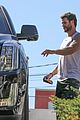liam hemsworth muscles pumped up after workout 09