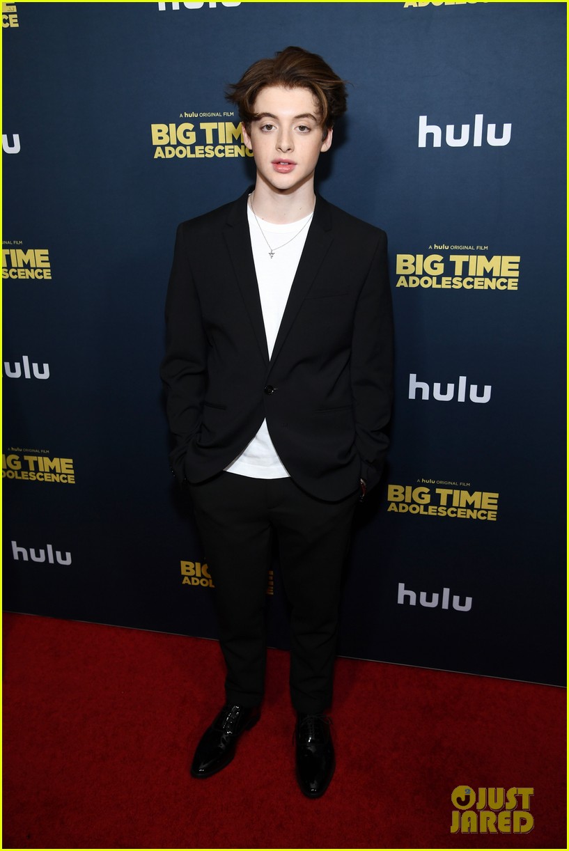 noah centineo thomas barbusca would love to work together 07