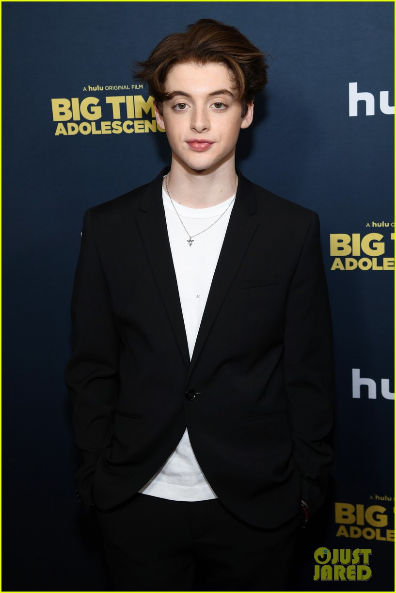 noah centineo thomas barbusca would love to work together 15