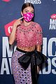 sarah hyland says to vote on cmt awards 2020 red carpet 07