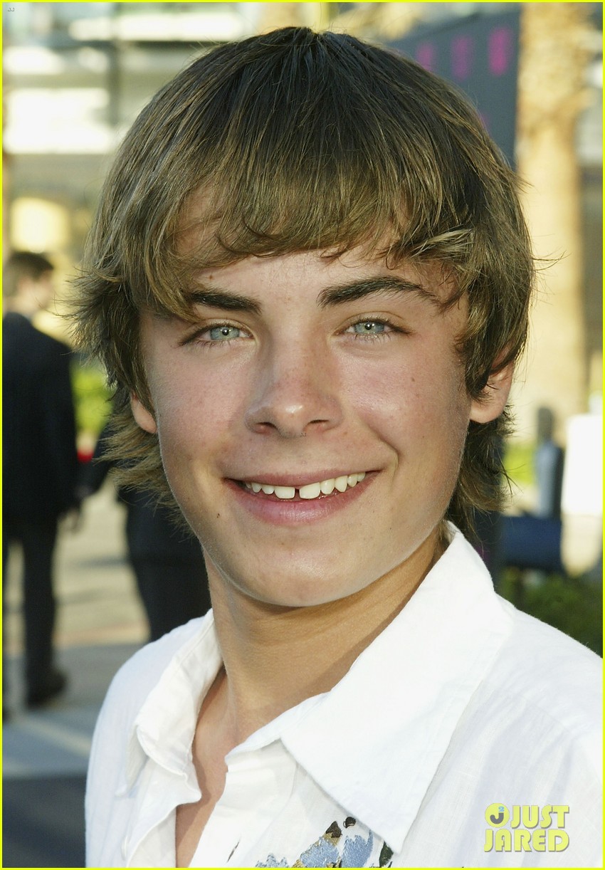 check out zac efrons hollywood transformation over the years 01