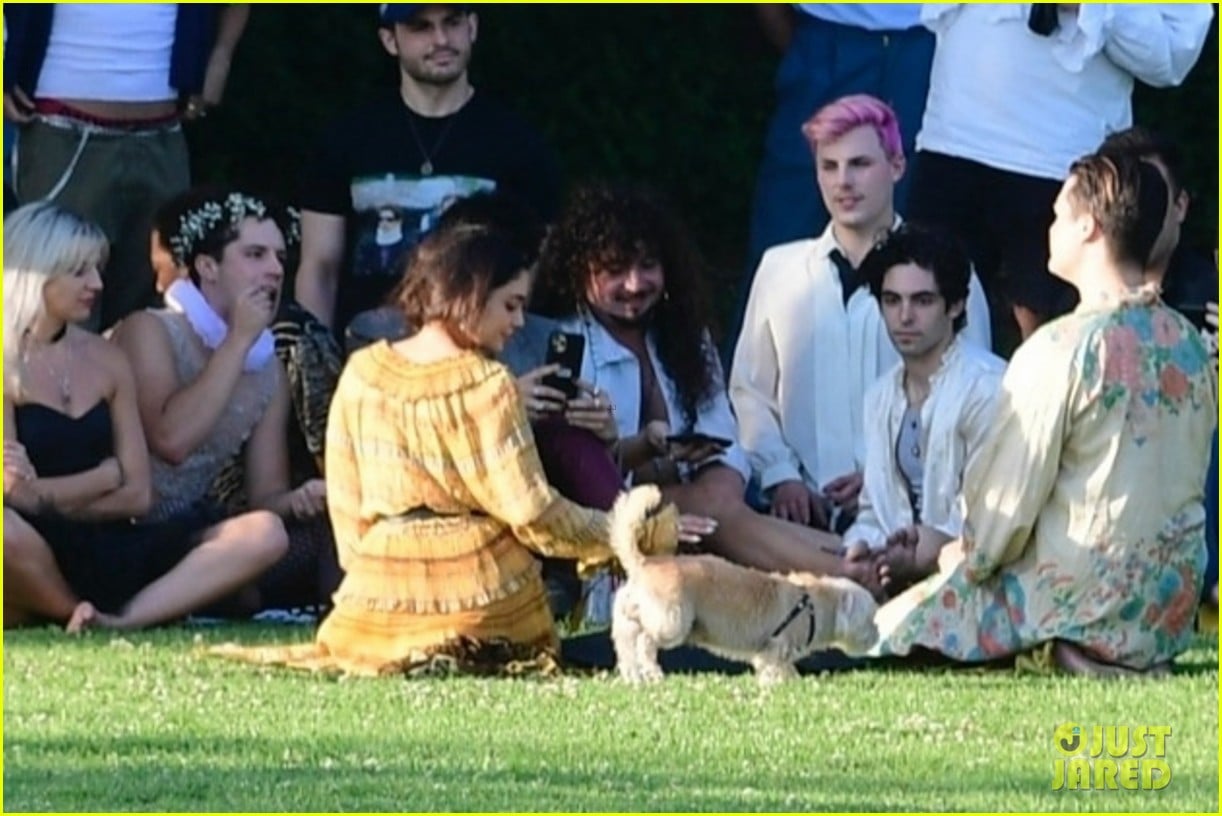 vanessa hudgens gg magree costume party in the park 23