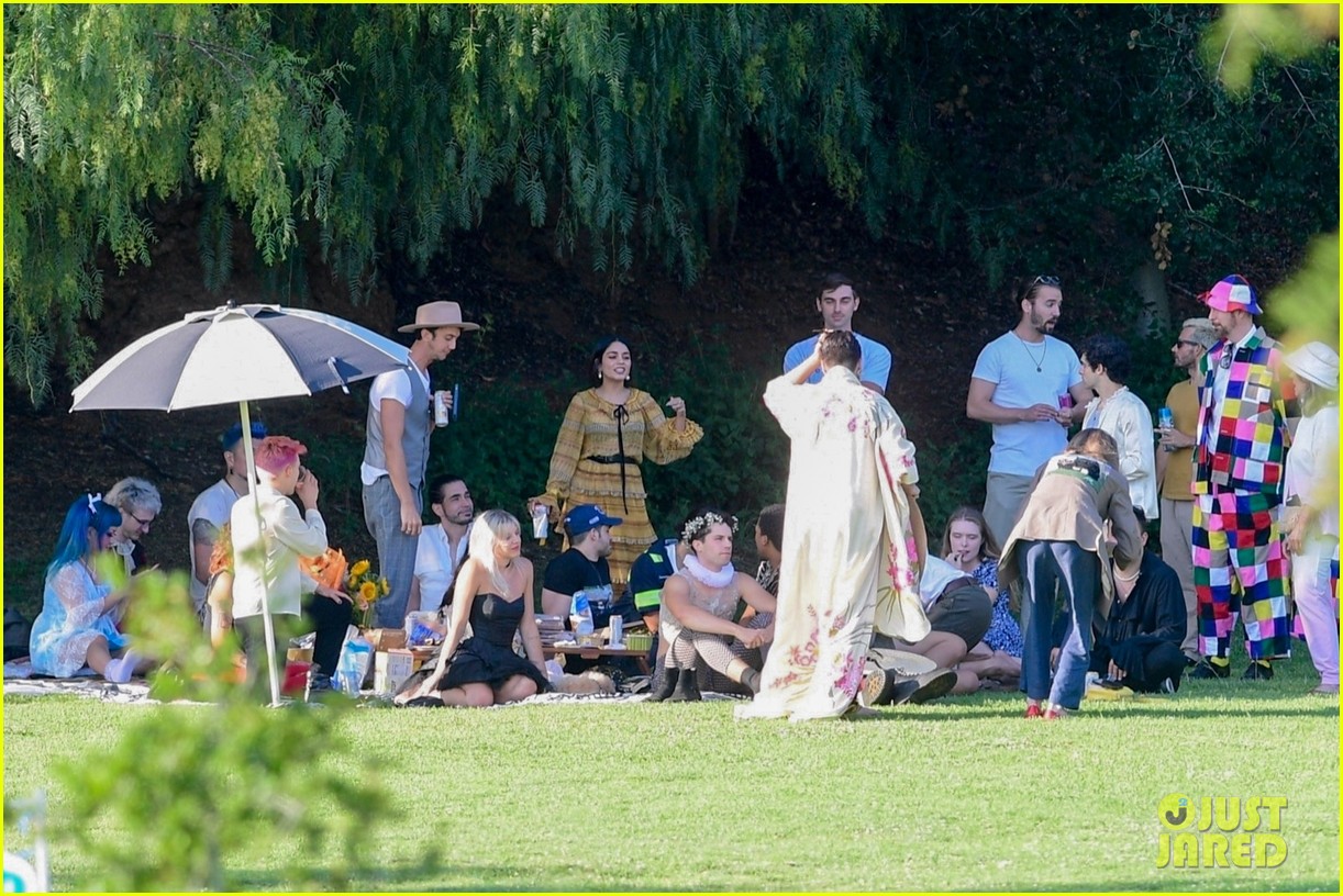 vanessa hudgens gg magree costume party in the park 37