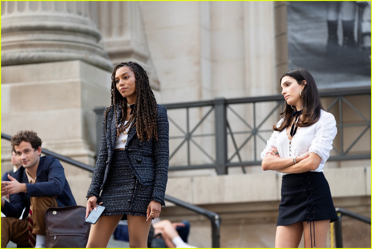 what time does gossip girl premiere on hbo max 01