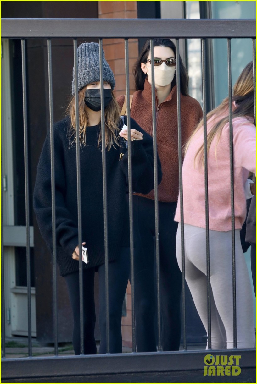 Full Sized Photo Of Kendall Jenner Hailey Bieber Leave Pilates Class 63