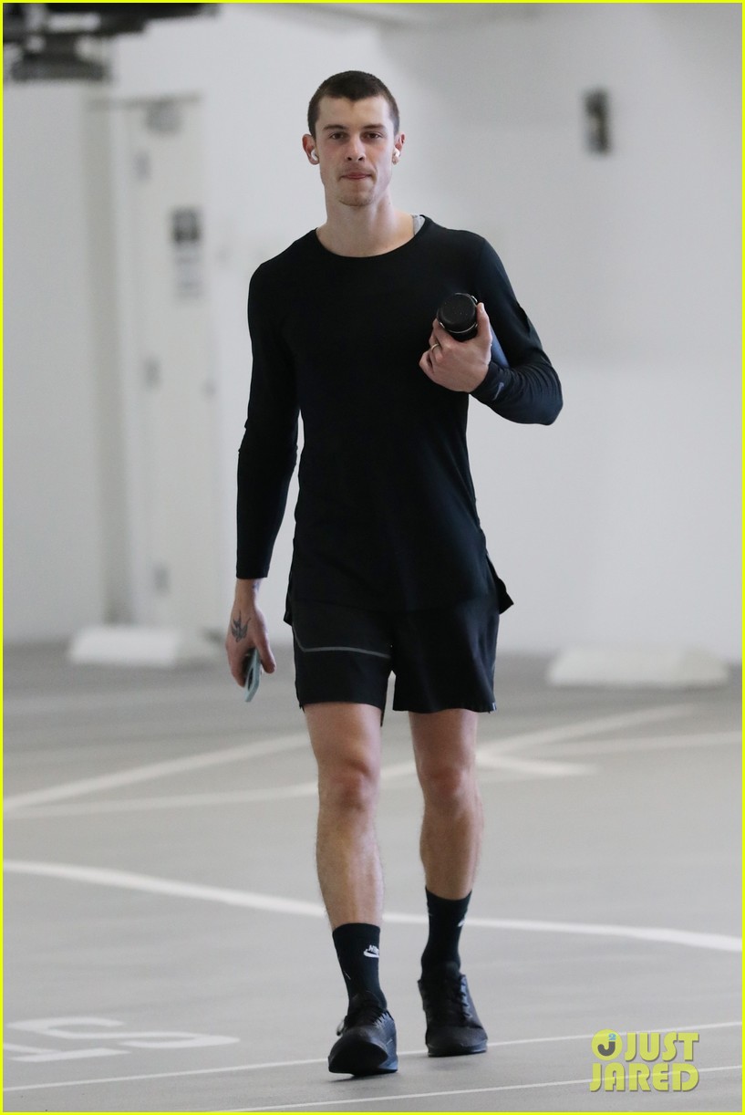 Full Sized Photo Of Shawn Mendes Buzzed Head Gym 04 Shawn Mendes