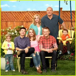 The 'Good Luck Charlie' Cast Reunited & Charlie Is So Grown Up!