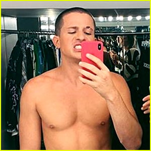 Charlie Puth Goes Shirtless In A Hot New Selfie Charlie Puth