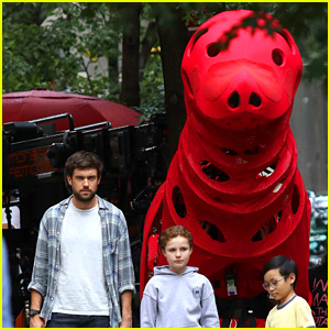 Darby Camp Films 'Clifford' Movie in New York City!