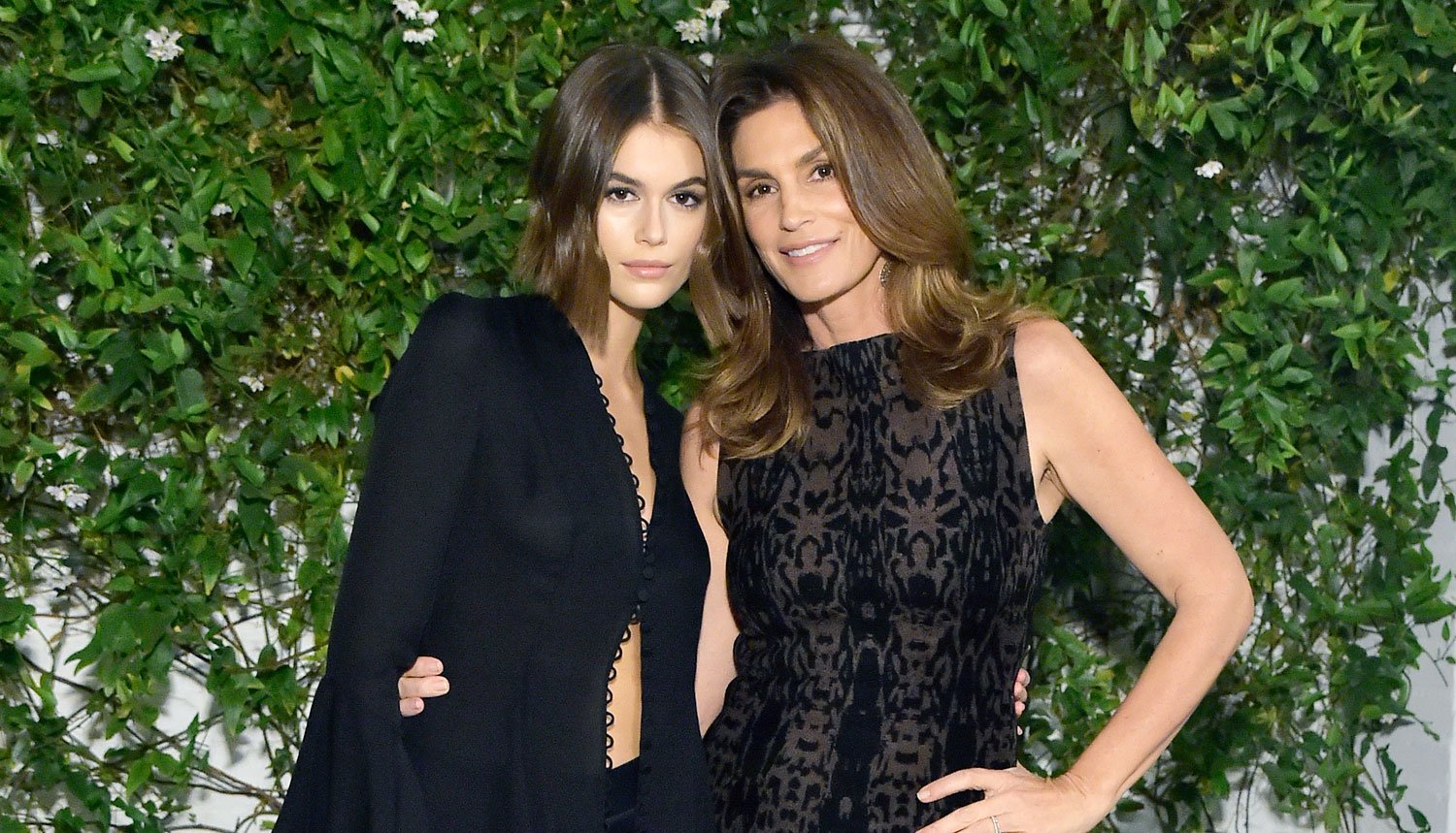 Kaia Gerber Mother