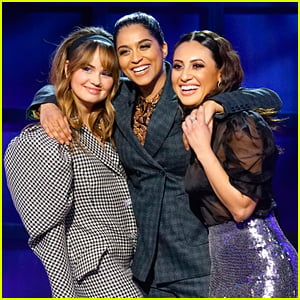 Debby Ryan & Francia Raisa Show Lilly Singh How They Would Enter On 'The Bachelor'