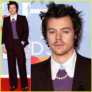 Harry Styles Walks BRIT Awards 2020 Carpet After Knifepoint Mugging Reports