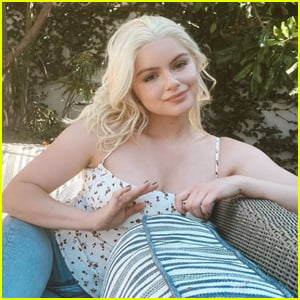 Ariel Winter Has Gone Bleached Blonde for the Summer!