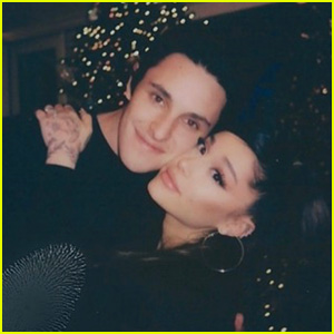 Ariana Grande Snapped Cute Christmas Photos with New Fiance Dalton Gomez!