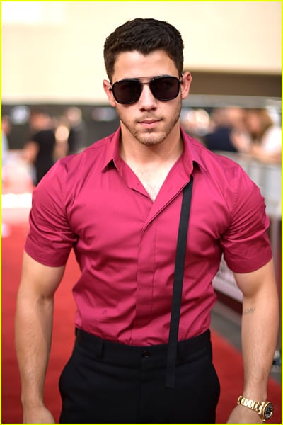 Nick Jonas on the red carpet at the 2018 Billboard Music Awards