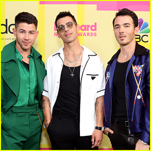 Jonas Brothers Share New Excerpts From Memoir 'Blood' & Reveal New Release Date