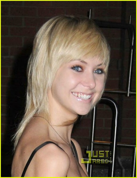 Full Sized Photo of taylor momsen makes manhattan 09 | Taylor Momsen