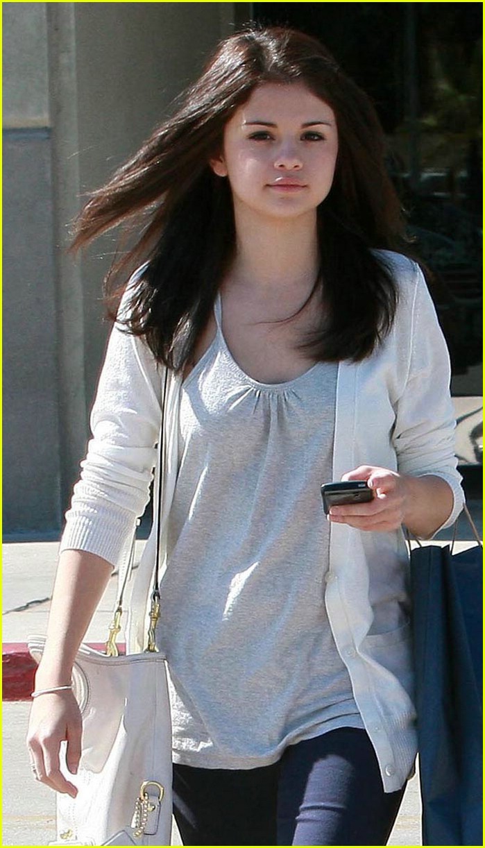 Selena Gomez is a Calvin Klein Girl: Photo 1311 | Selena Gomez Pictures |  Just Jared Jr.