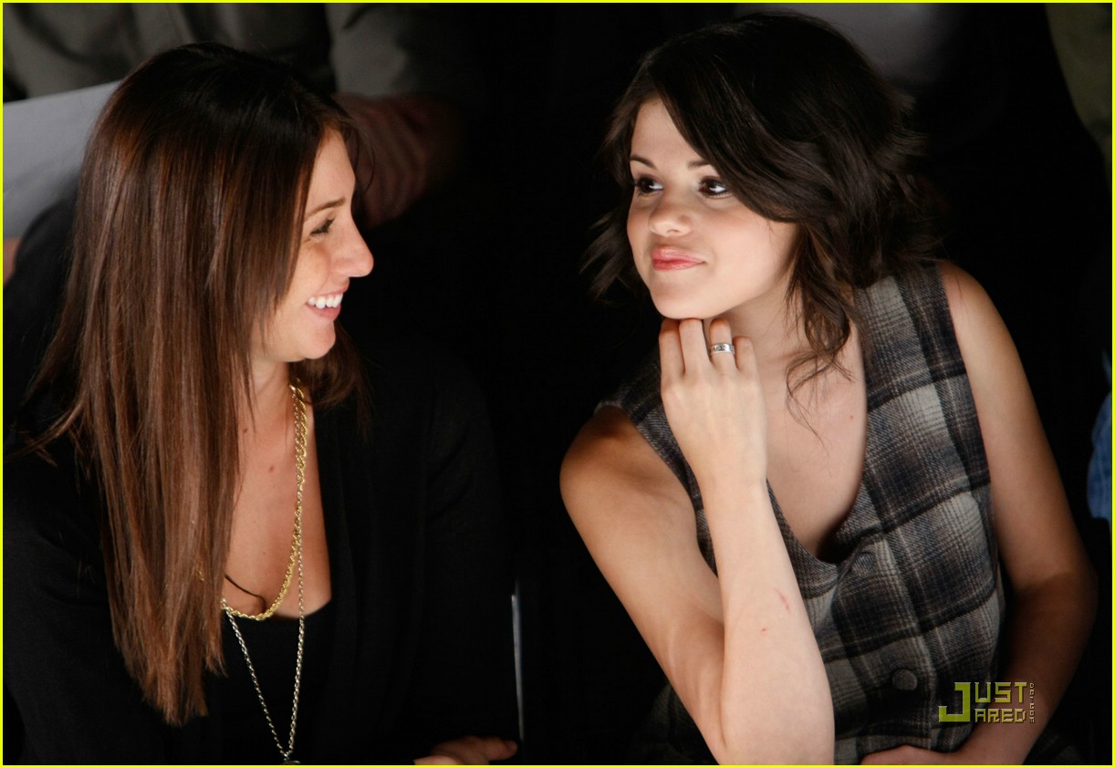 selena gomez fashion forward 25