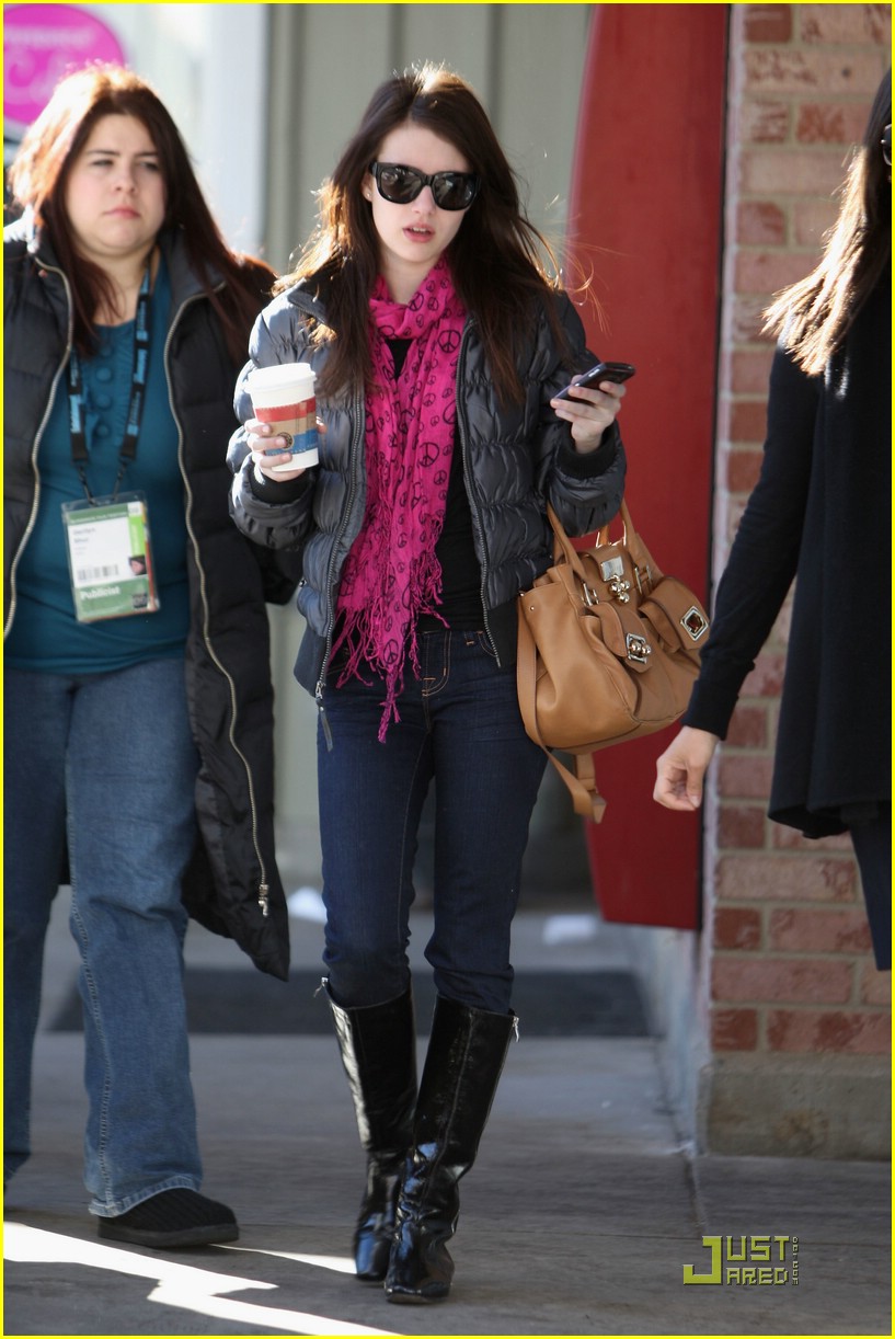 Emma Roberts is Pink Scarf Pretty | Photo 53341 - Photo Gallery | Just ...