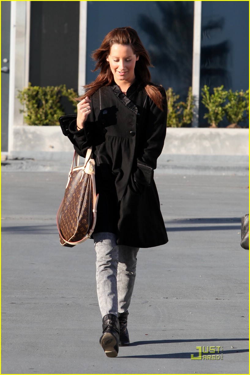 Ashley Tisdale: Overtly Odeon: Photo 70451
