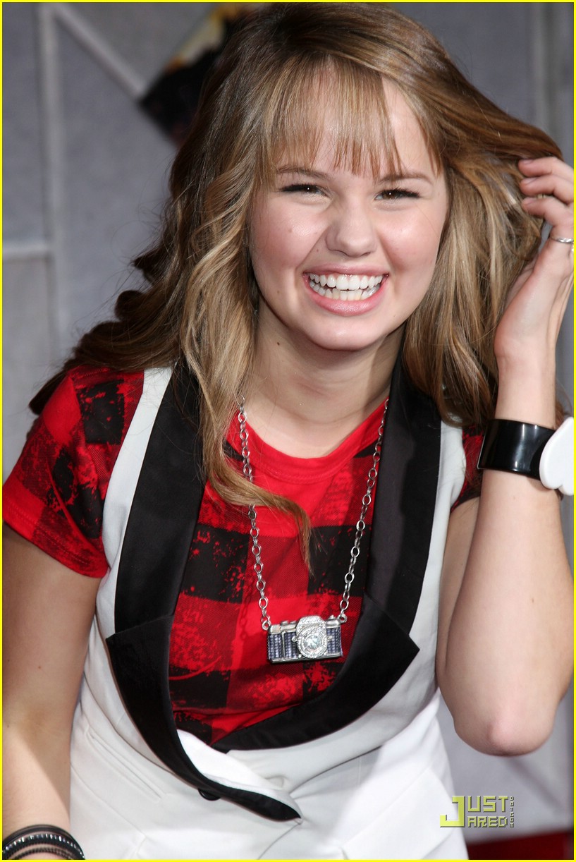 Full Sized Photo Of Debby Ryan Race Premiere 04 Debby Ryan Races To