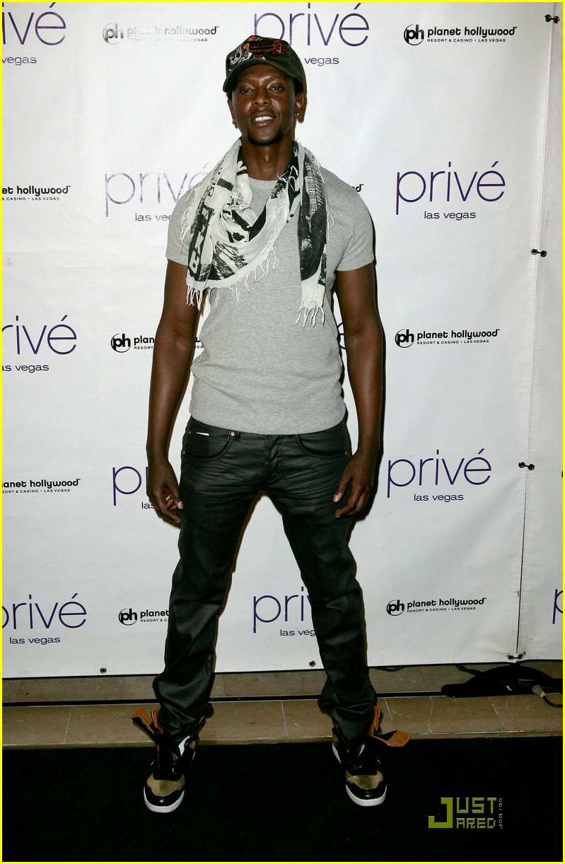 Happy Birthday, Kellan Lutz! | Photo 100381 - Photo Gallery | Just