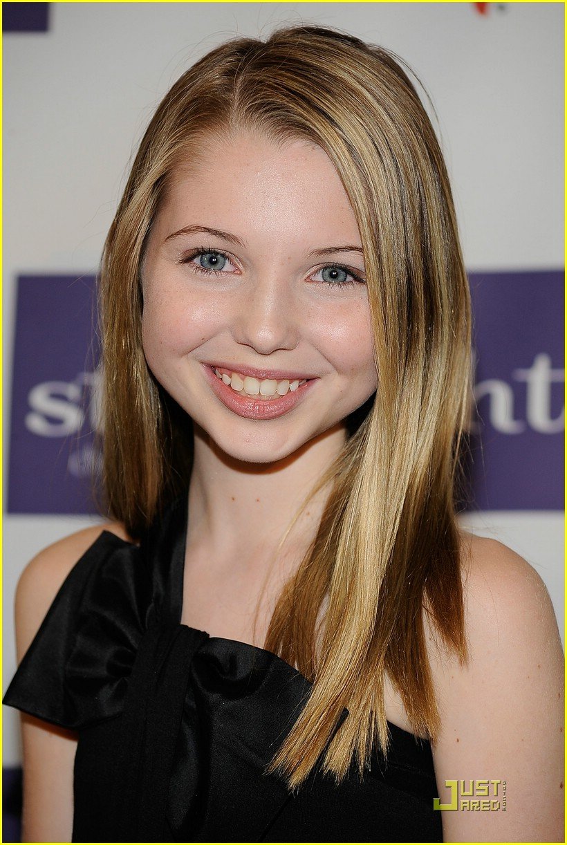 Full Sized Photo of sammi hanratty stellar night 02 | Sammi Hanratty ...