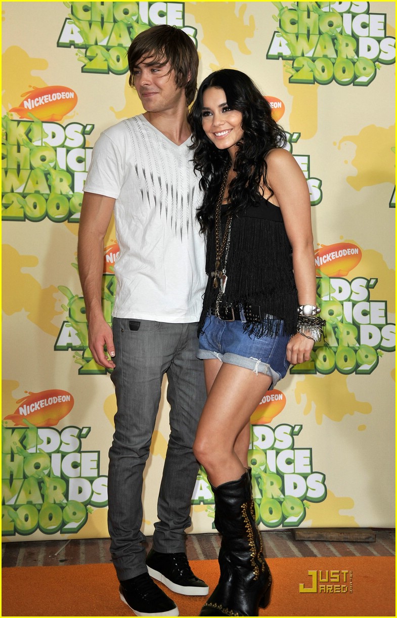 Full Sized Photo of zac efron vanessa hudgens kids choice awards 08 ...