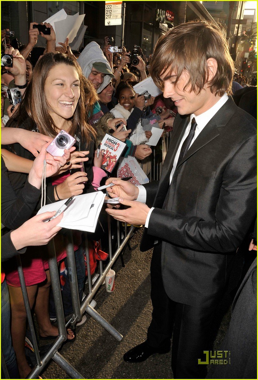 Zac Efron Premieres 17 Again And Again Photo 128961 Photo Gallery Just Jared Jr