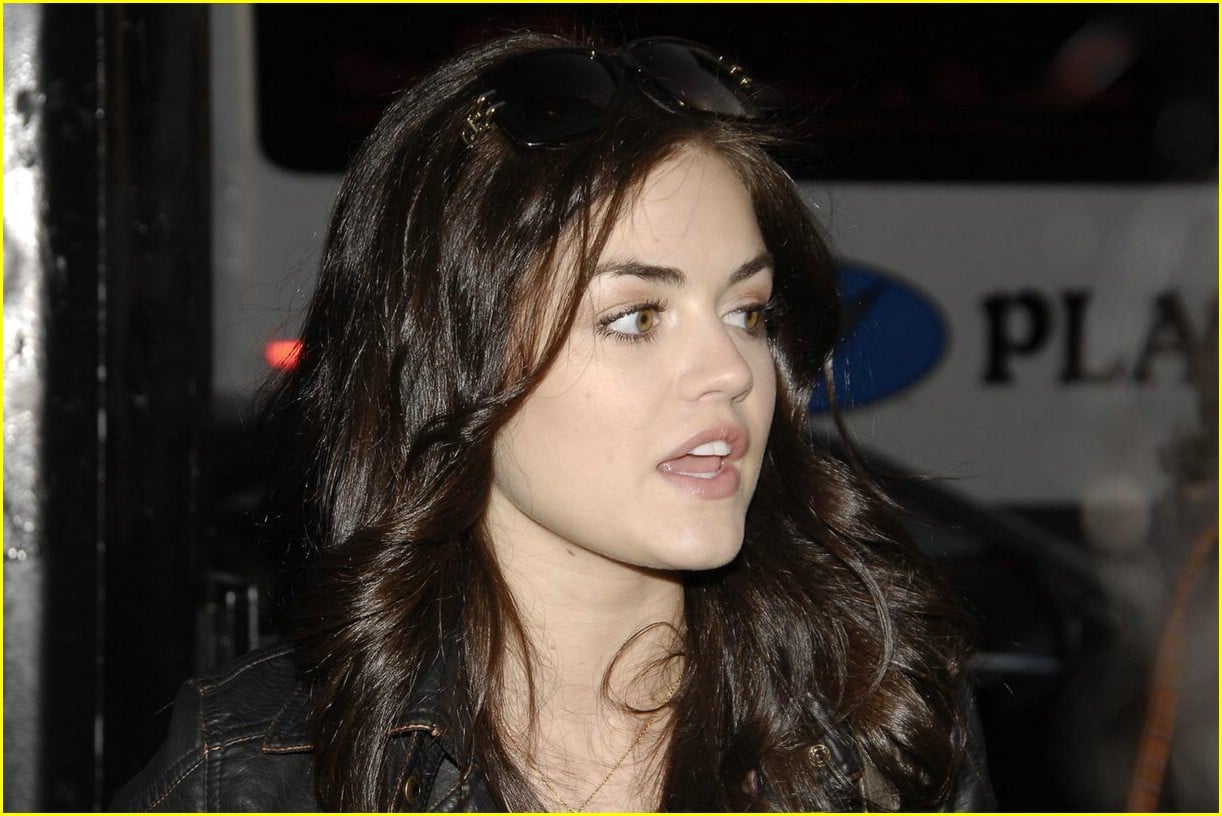 lucy hale 17 again 04
