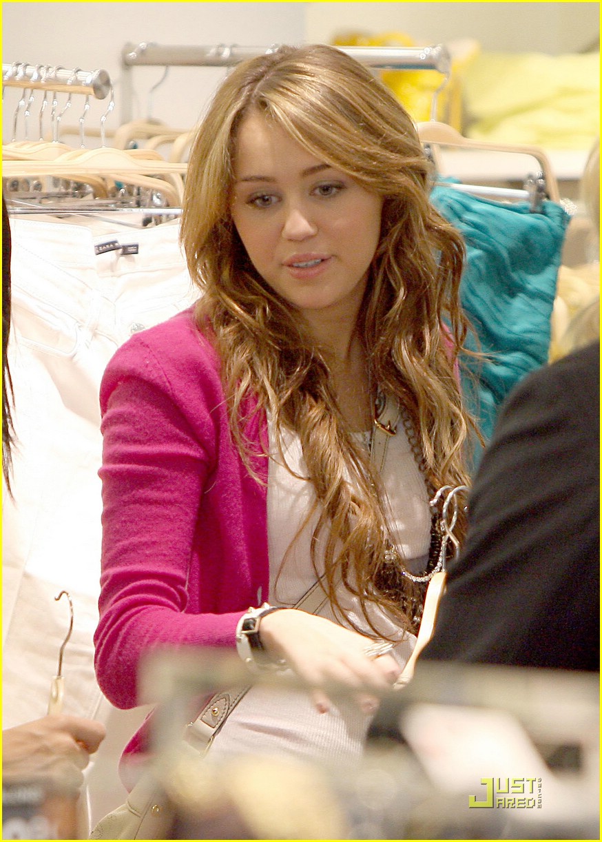 miley cyrus champs elysses 10