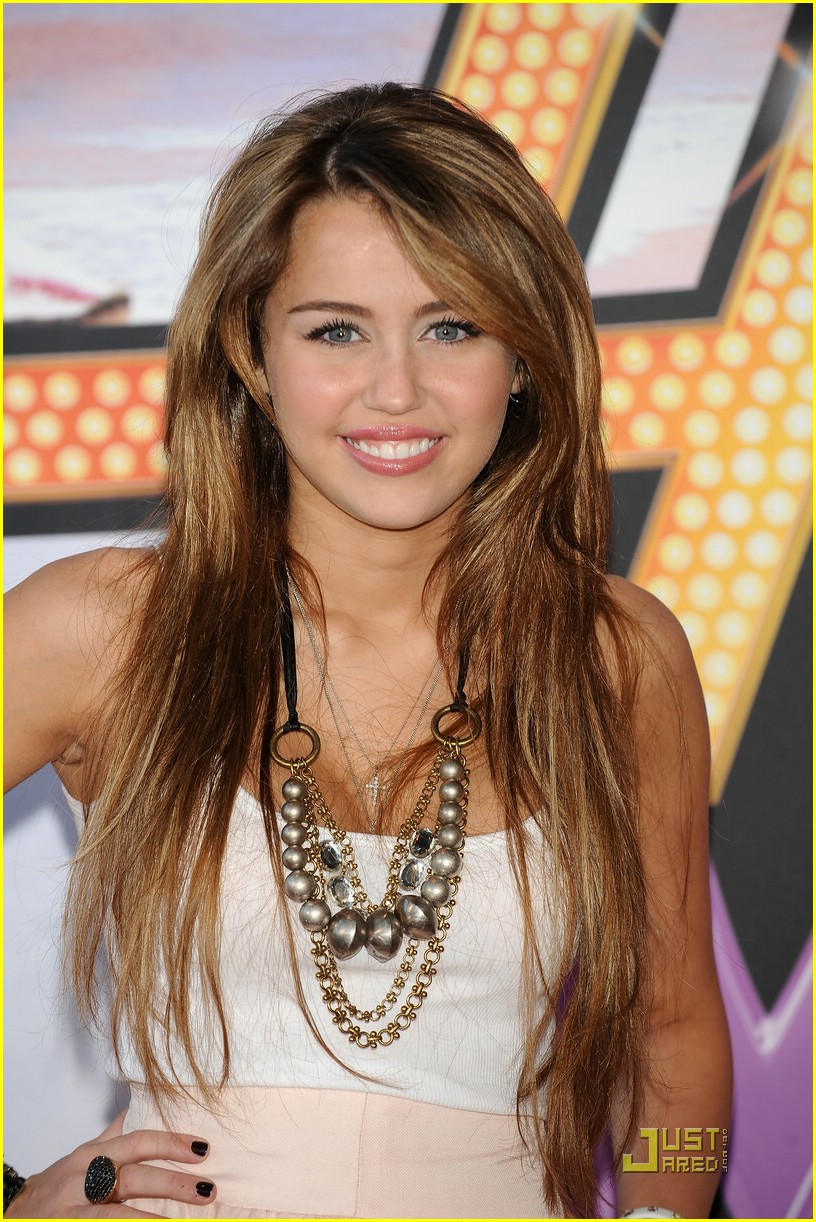 Miley Cyrus is Madrid Magical | Photo 136731 - Photo Gallery | Just ...