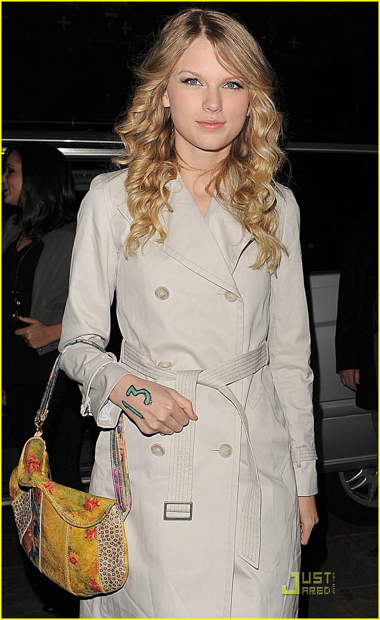 Taylor swift lucky number 13 photo 153611 photo gallery just